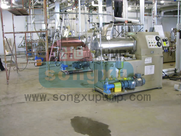 砂磨機進料泵應用現場