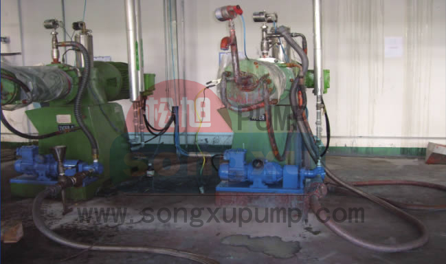 NB-26FB砂磨機進料泵應用現場